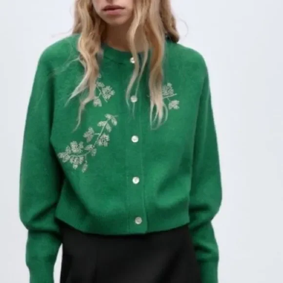 ZARA KNIT CARDIGAN WITH BEADS - Picture 2 of 11